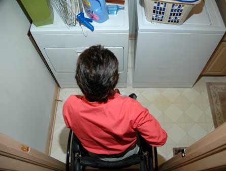 A Confining Home Laundry Room